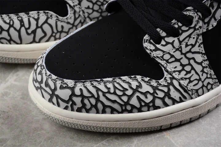 View 71 of Air Jordan 1