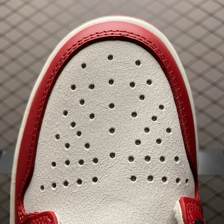 View 25 of Air Jordan 1