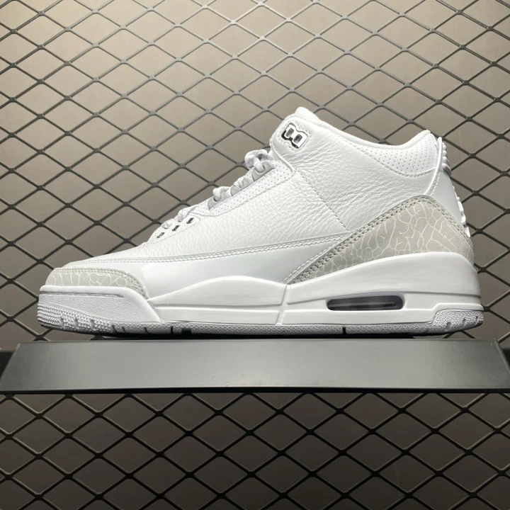 View 28 of Air Jordan 3