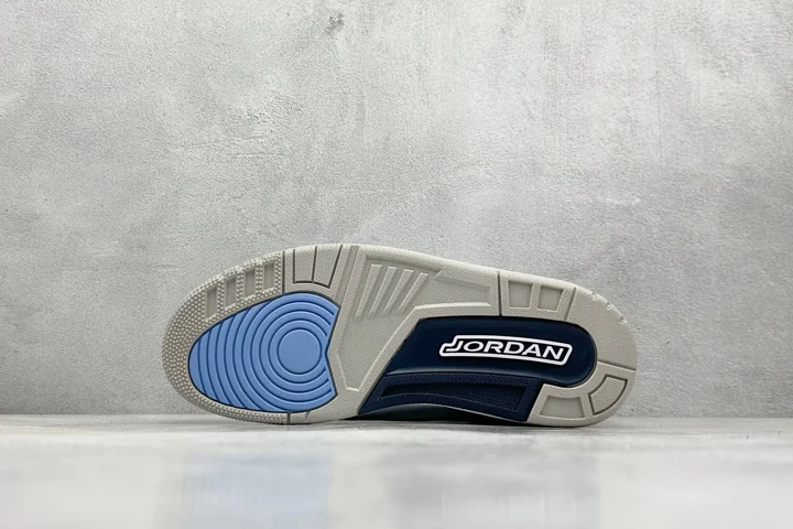 View 13 of Air Jordan 3