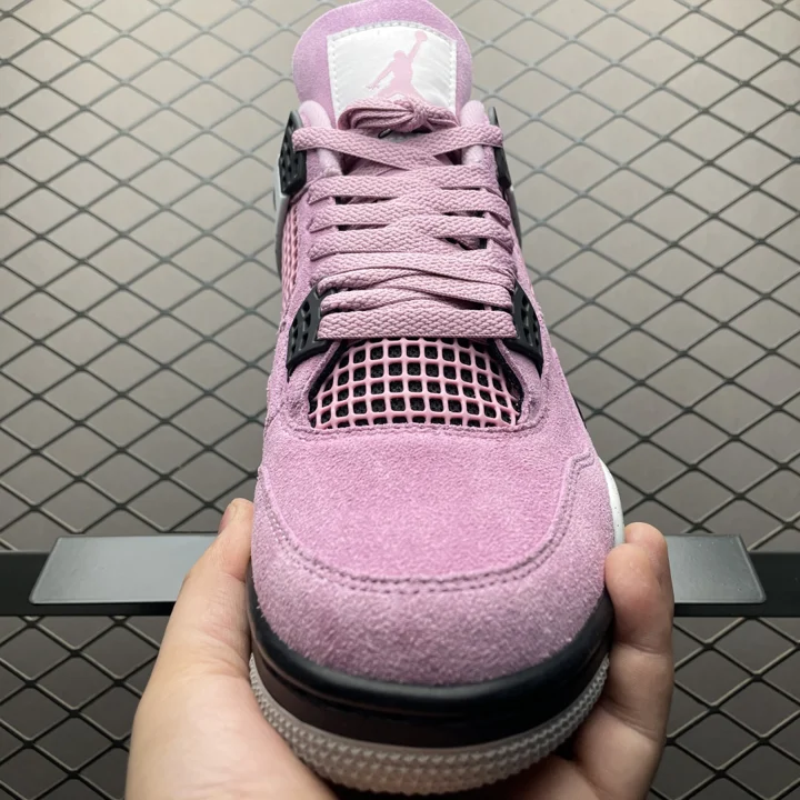 View 81 of Air Jordan 4