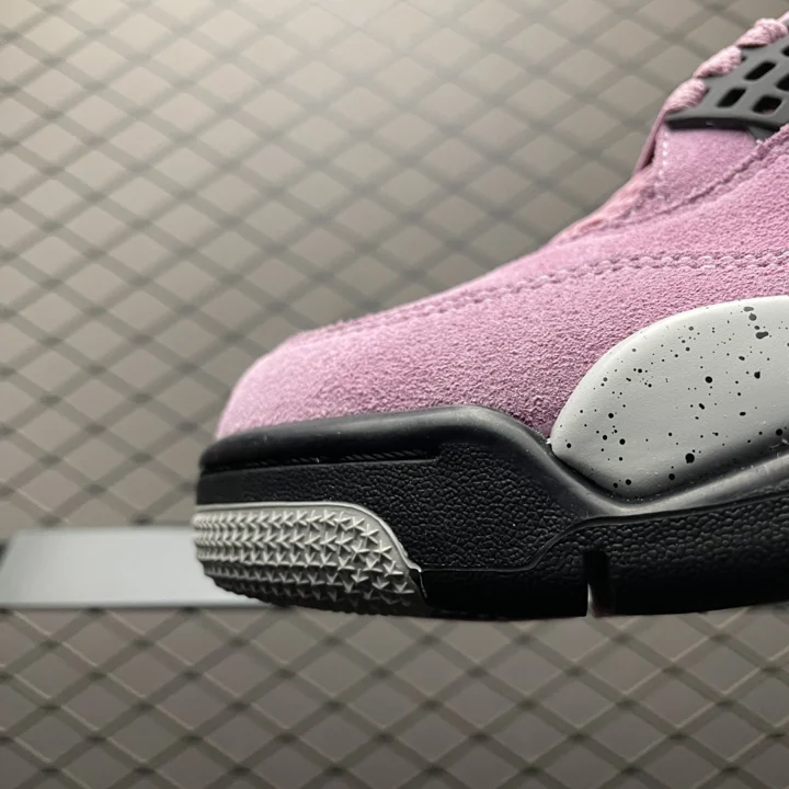 View 78 of Air Jordan 4