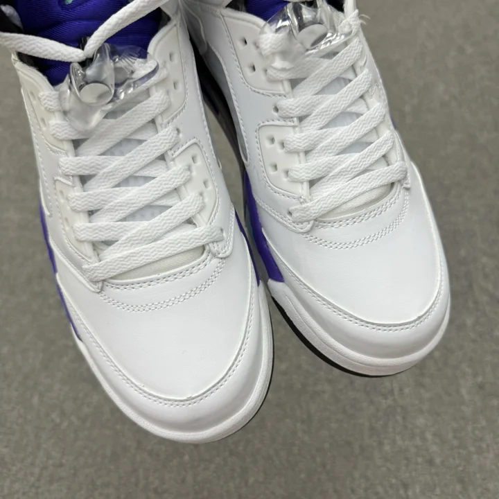 View 32 of Air Jordan 5