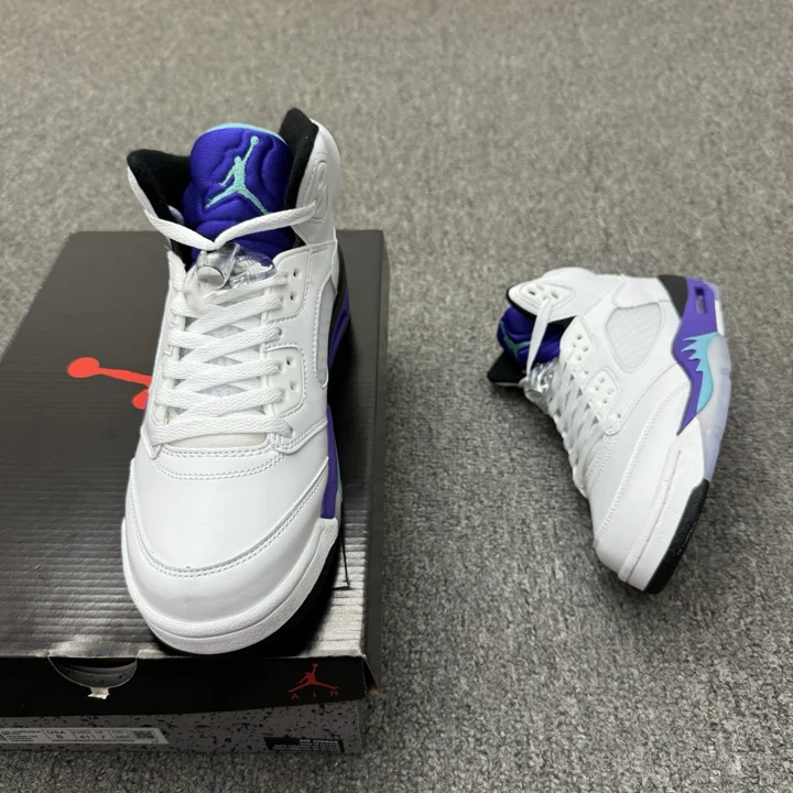 View 30 of Air Jordan 5