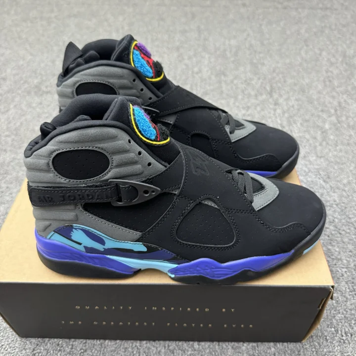 View 9 of Air Jordan 8