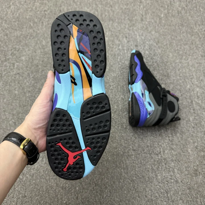 View 6 of Air Jordan 8