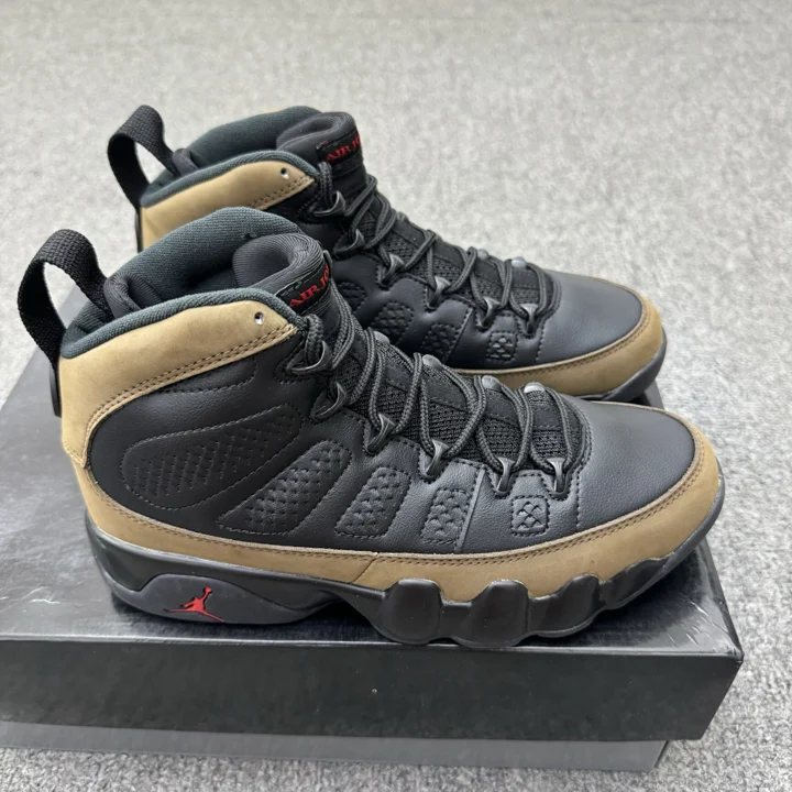 View 9 of Air Jordan 9