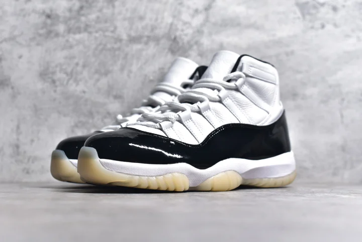 View 20 of Air Jordan 11