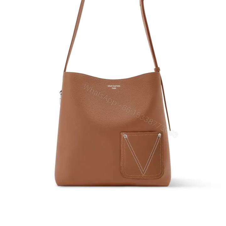 View 1 of Louis Vuitton Verso Hobo Tan 33Cm M26745