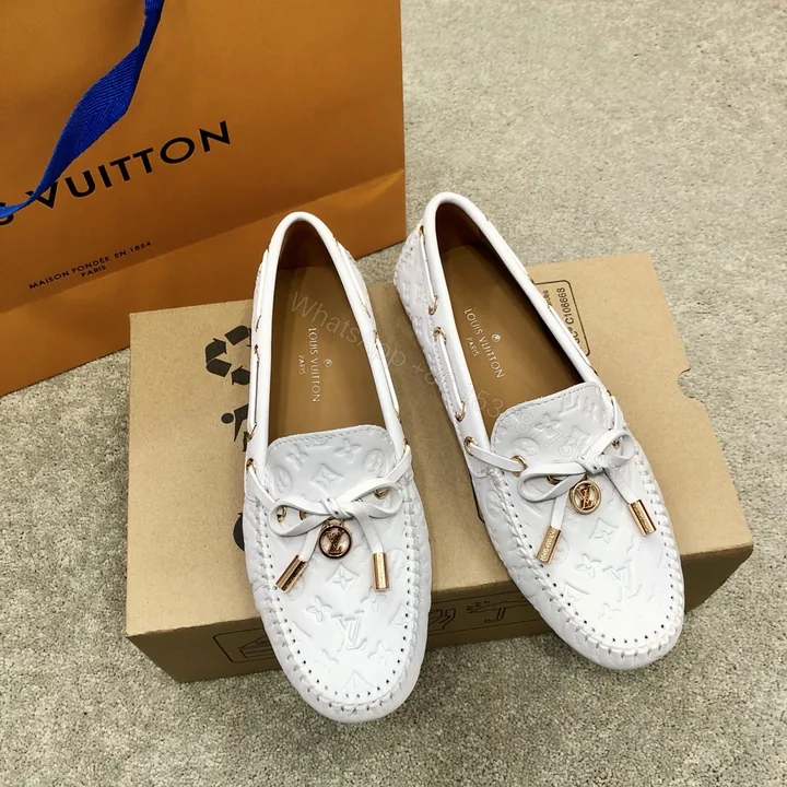 View 1 of LV WOMEN’S GLORIA FLAT LOAFERS WHITE ZOOM SHOES