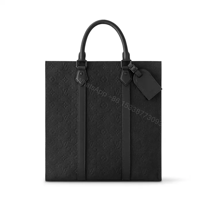 View 1 of LOUIS VUITTON SAC PLAT NV – LBV407