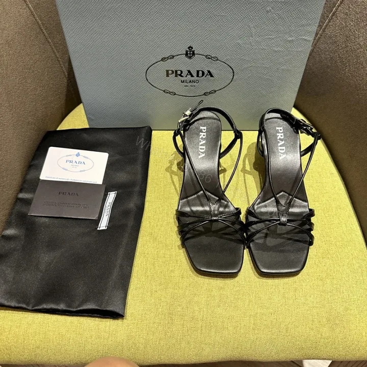 View 1 of 高仿Prada*1X504B方頭一字中踭涼鞋5.5CM黑色免檢版