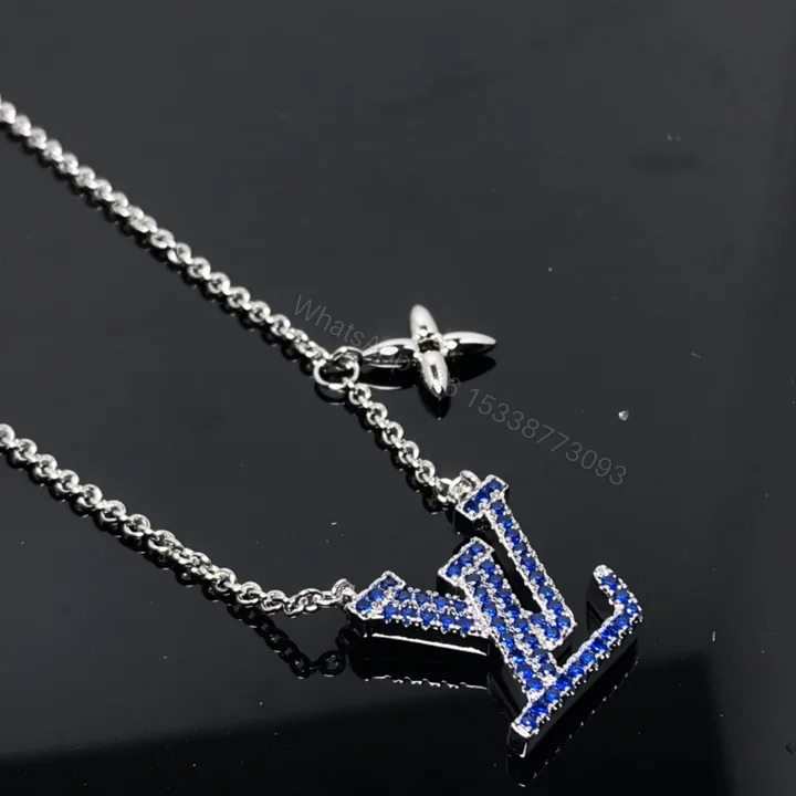 View 1 of EN – Lux LV Necklaces 022