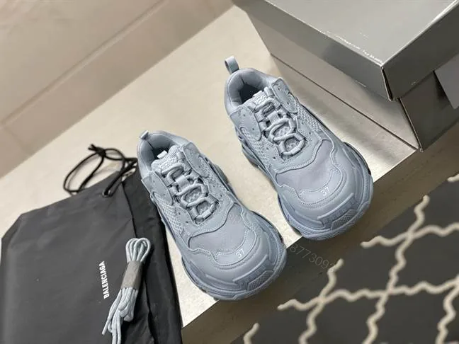 View 1 of BALENCIAGA TRIPLE S SNEAKER – BB175
