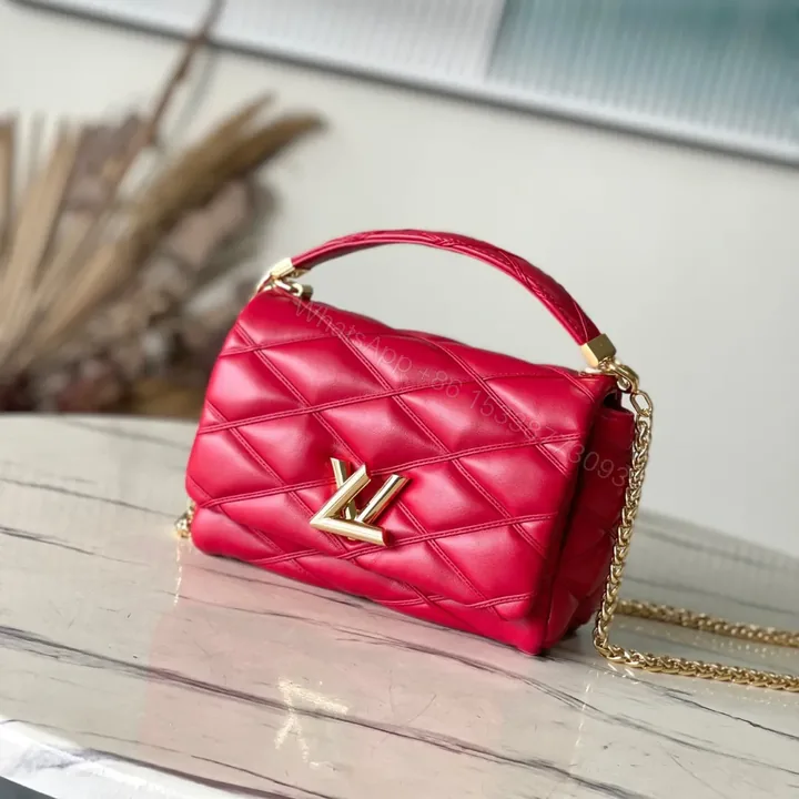 View 1 of Louis Vuitton LV Twist Like Auth Woman’s Red Handbags Smooth Leather 23cm