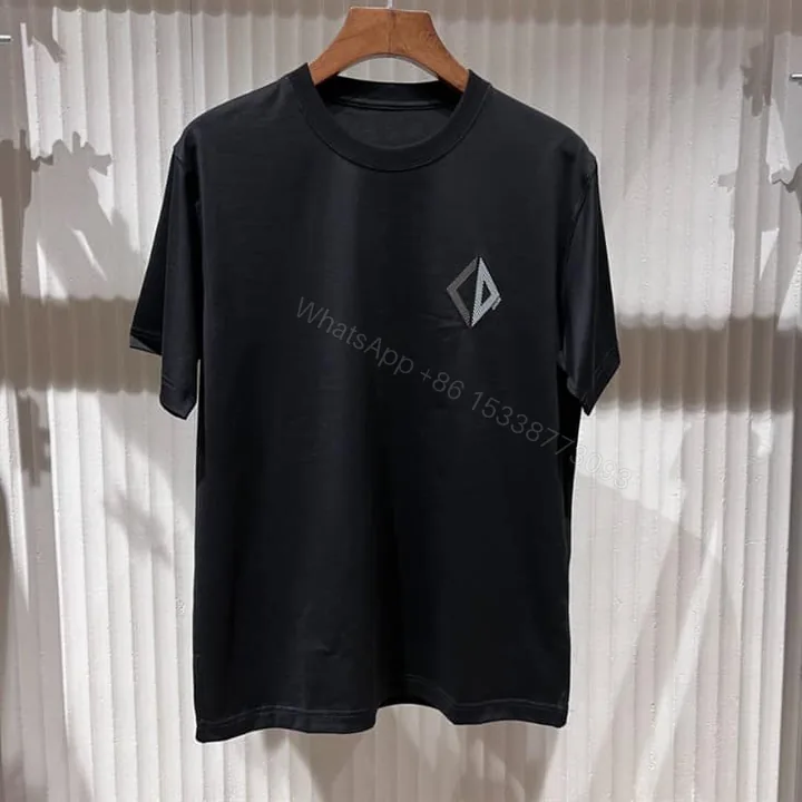 View 1 of CD DIAMOND RELAXED-FIT T-SHIRT – DO13