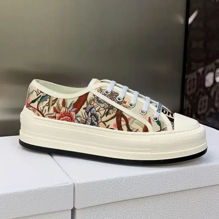 View 1 of WALK’N’DIOR PLATFORM SNEAKERS UNISEX JARDIN D’HIVER EMBROIDERED WHITE – CD154
