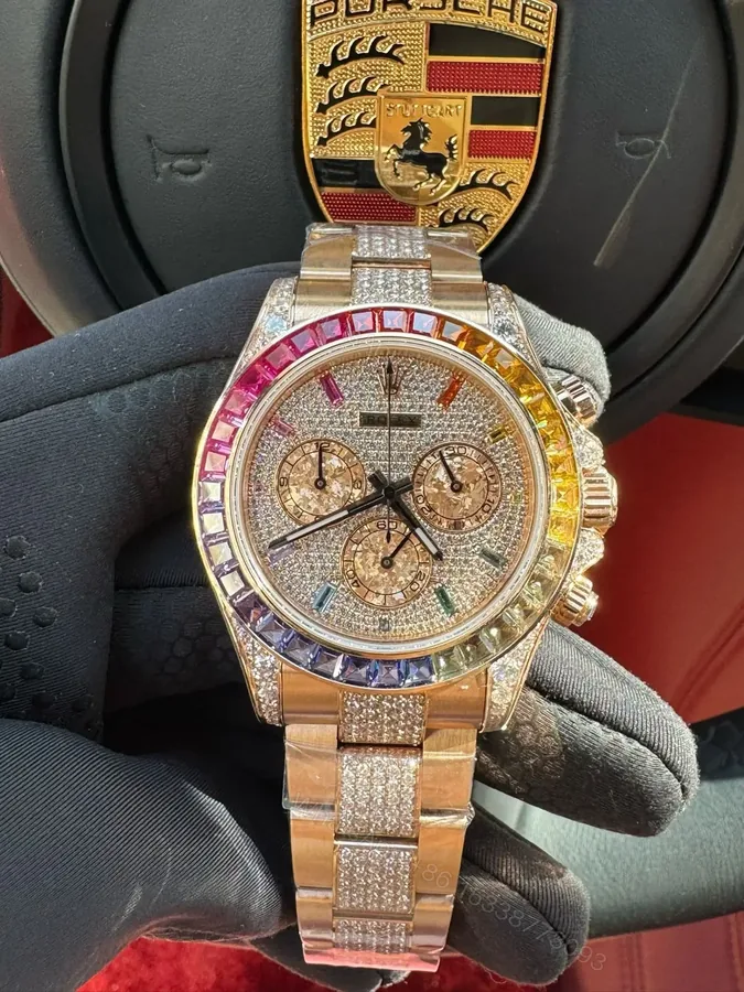 View 1 of Best Rolex Daytona Rainbow Diamond replica 40MM Gold Oyster Bracelet Edition RG-DAYTONA-RAINBOW-DIAMOND-GOLD-40