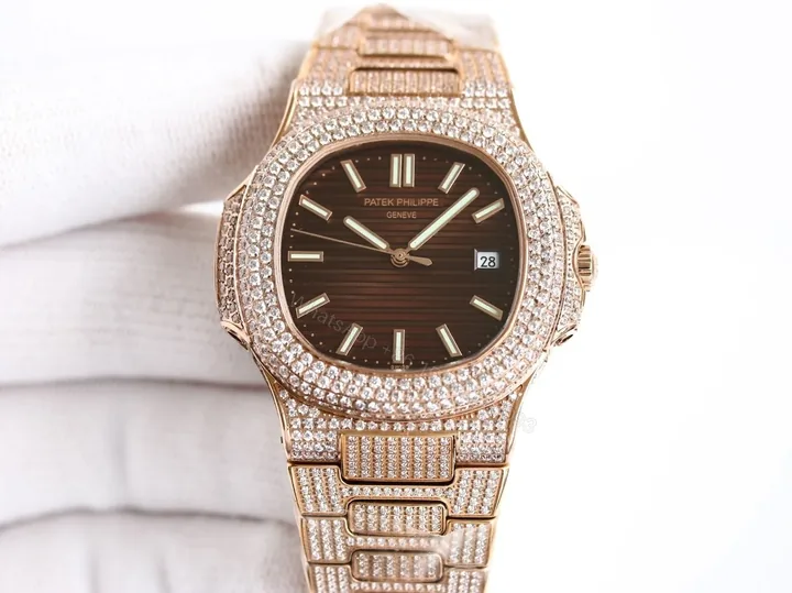 View 1 of Patek Philippe Nautilus 5711 R8 Super Clone
