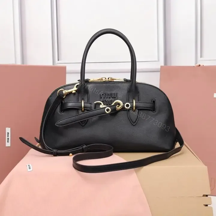 View 1 of 高仿miumiu*Aventure系列5BB168手提包黑色免檢版