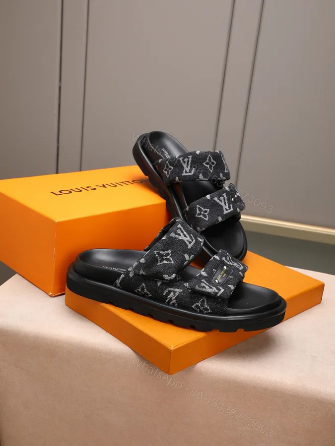 View 1 of LV 原單 雙帶藍色Monogram拖鞋 高端休閒厚底涼拖