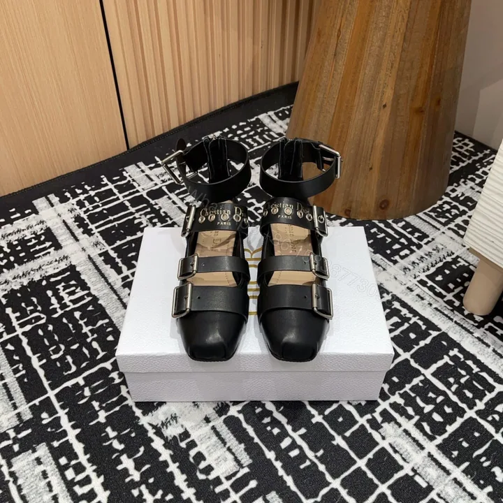 View 1 of 高仿Dior*Punk系列KCB962平頭塔扣樂福鞋黑色免檢版