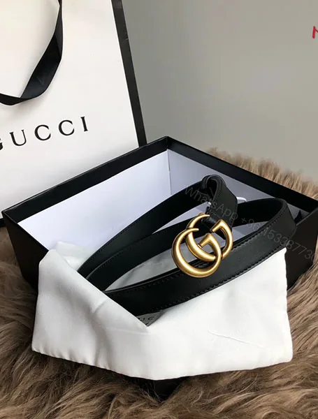 View 1 of Gucci古驰2020春夏系列双G标识女士窄版黑色皮革腰带