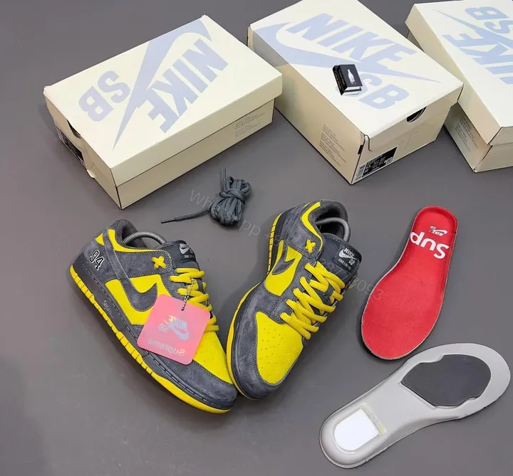 View 1 of First Copy Nike SB Dunk “Supreme ’94 Camper Green” – 2025 Edition