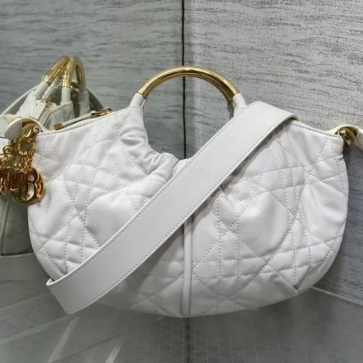 View 1 of 高仿Dior*Walk'n系列M451M030小牛皮手提單肩包白色免檢版
