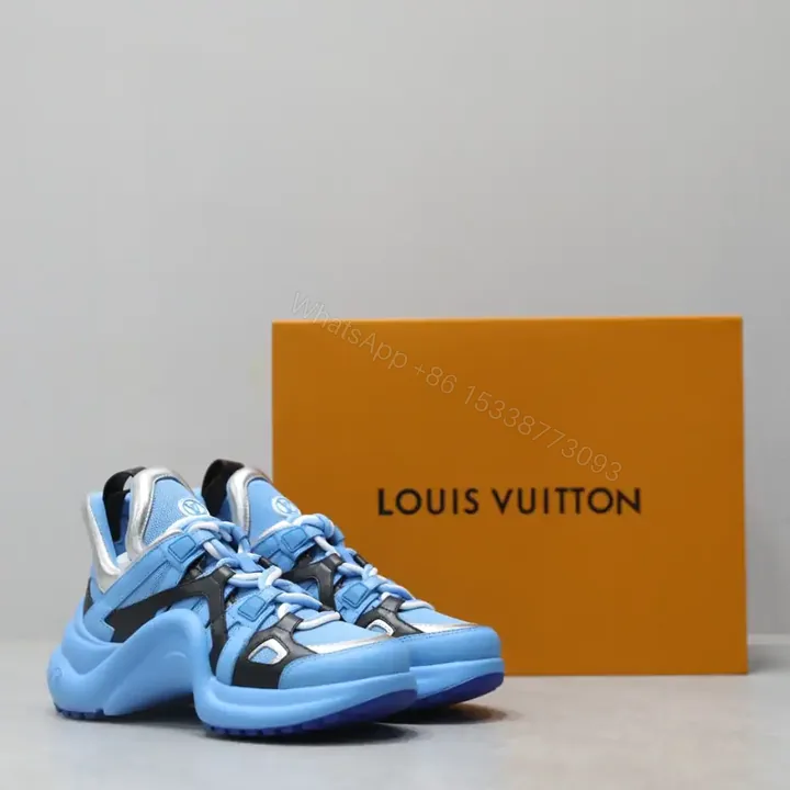 View 1 of LV ARCHLIGHT SNEAKER – LSVM013