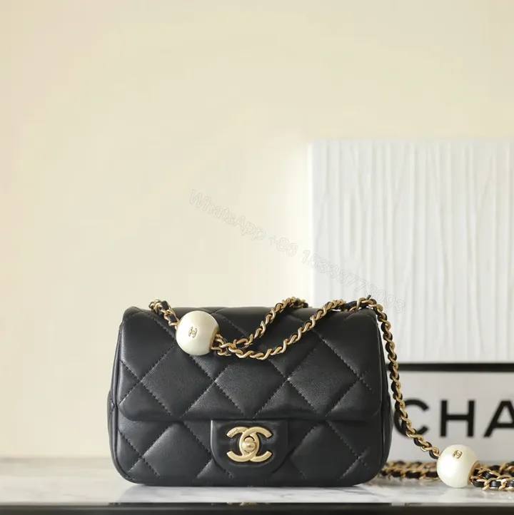 View 1 of Chic Quilted Chain Bag: Timeless Luxury for All-Day Style