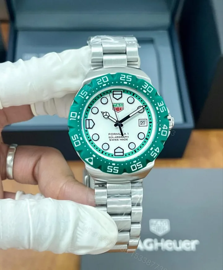 View 1 of TAG Heuer Aquaracer Solargraph Green 10AA Automatic 40mm