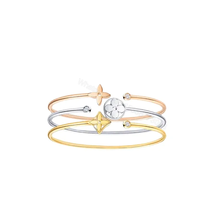 View 1 of Louis Vuitton Idylle Blossom Twist Bracelet Q95532