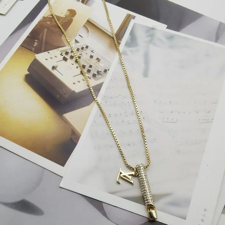 View 1 of EN – Lux LV Necklaces 066
