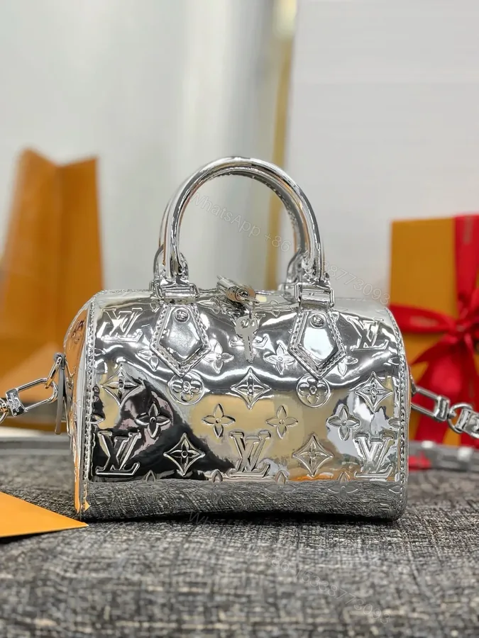 View 1 of Louis Vuitton Speedy Bandoulière 20 bag
