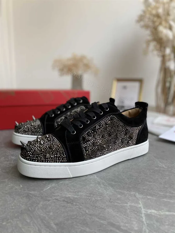 View 1 of CHRISTIAN LOUBOUTIN LOW TOP SNEAKER – CL163