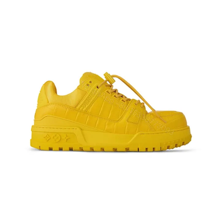 View 1 of LV TRAINER MAXI SNEAKER – LSVT412