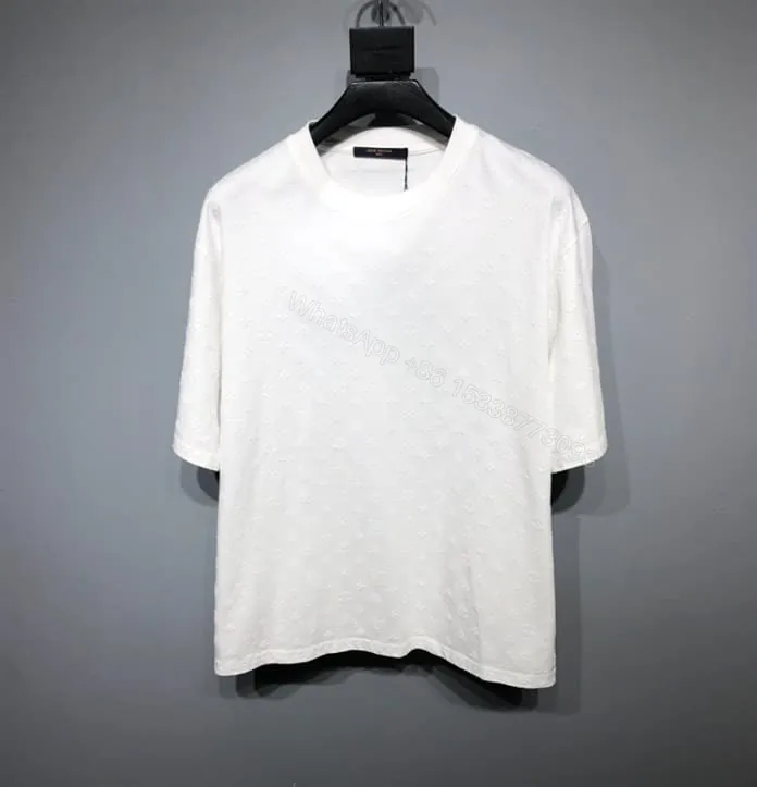 View 1 of LOUIS VUITTON T-SHIRT – LV35