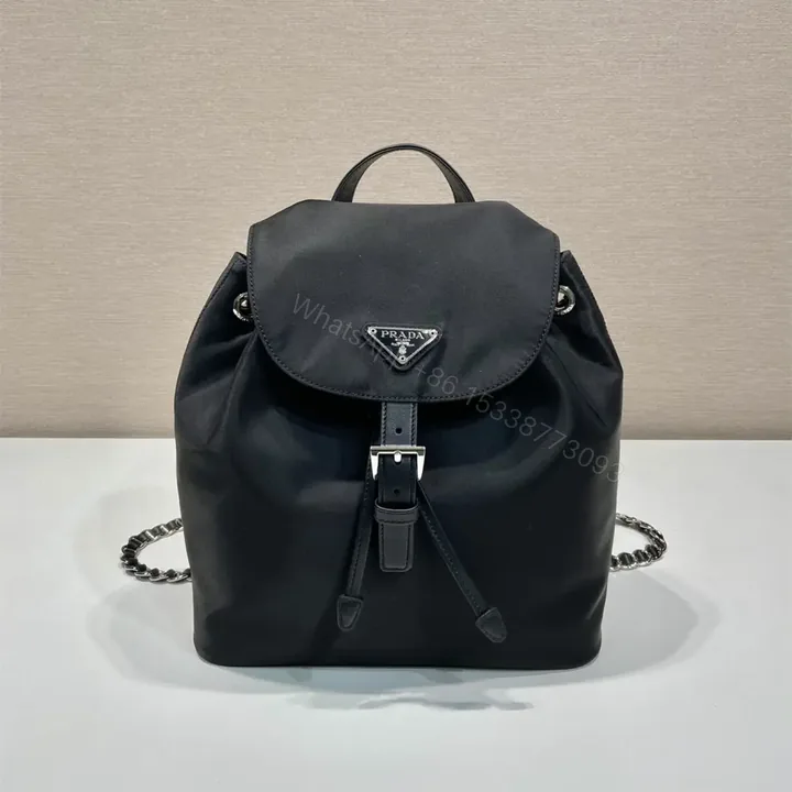 View 1 of 高仿Prada中古背包1BZ831黑色小號免檢版