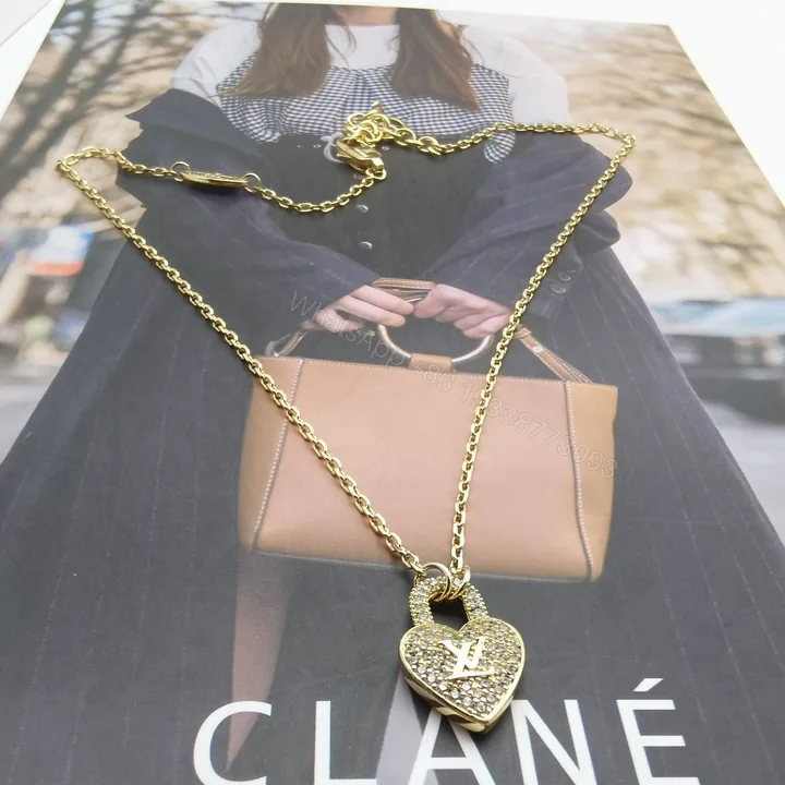 View 1 of EN – Lux LV Necklaces 060