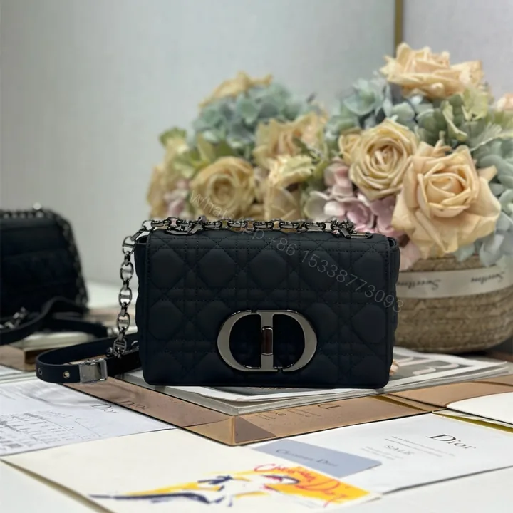 View 1 of 高仿Dior*Caro系列M9240M900小牛皮鏈條包黑銀小號免檢版