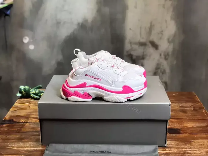 View 1 of BALENCIAGA TRIPLE S SNEAKER – BB261