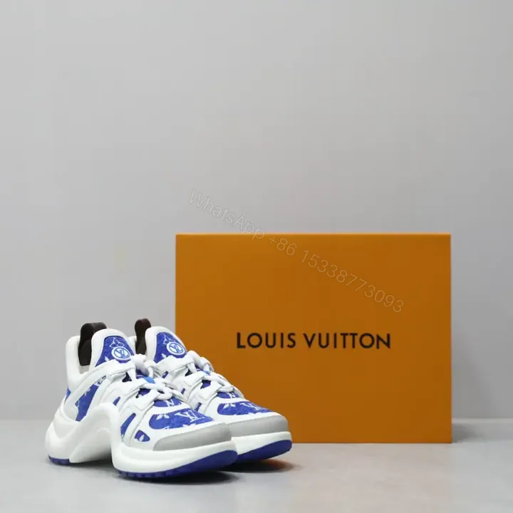 View 1 of LV ARCHLIGHT SNEAKER – LSVM022