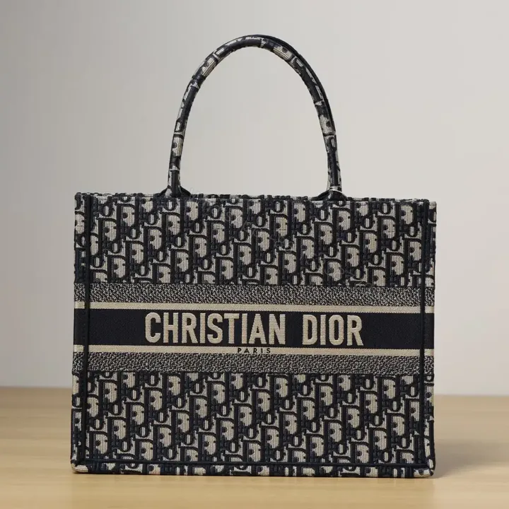 View 1 of 高仿Dior*BookTote系列Oblique印花經典款M免檢版