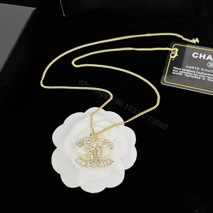 View 1 of EN – Lux Chanel Necklaces 032