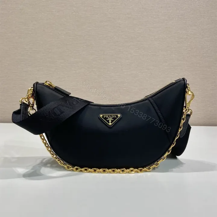 View 1 of 高仿Prada*RE-Nylon系列1BH222單肩半月包黑色免檢版