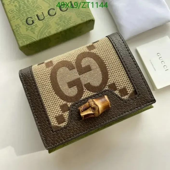 View 1 of Gucci Diana GG Card Holder ZT1144 – High-End Design AAAA