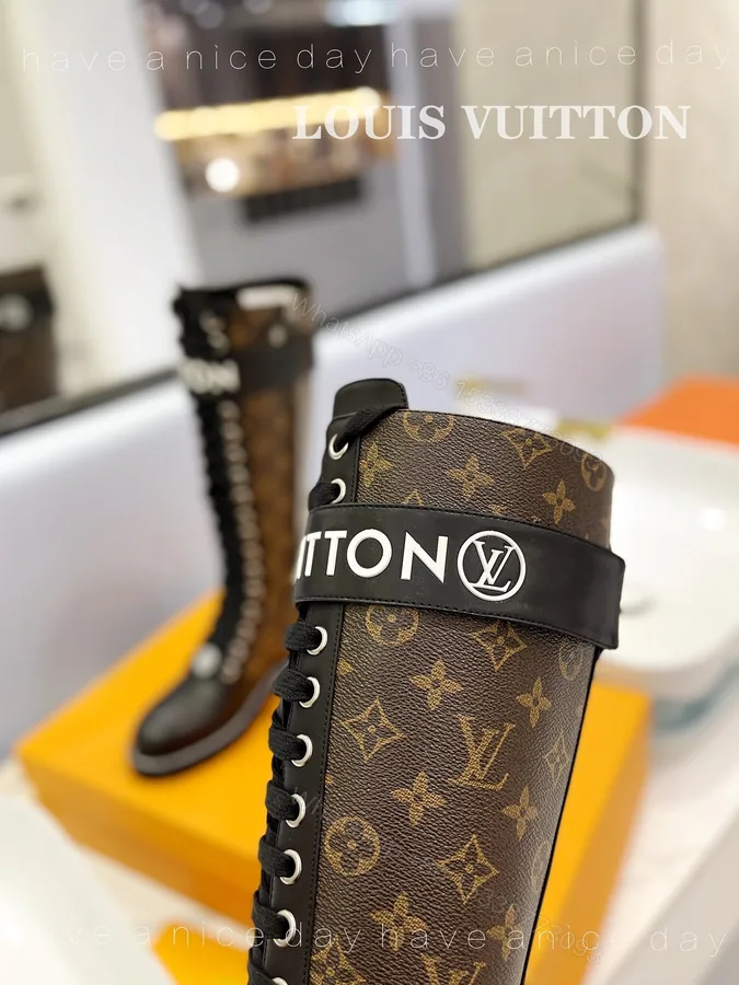 View 1 of Premium LUV BOOTS 032