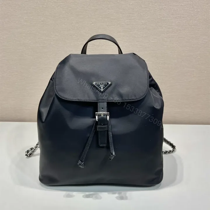 View 1 of 高仿Prada中古背包1BZ830黑色大號免檢版
