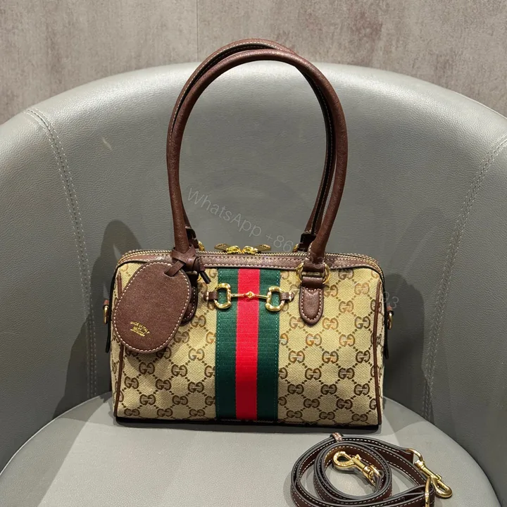 View 1 of Luxury Gucci Bag 28 x 15 x 10 cm